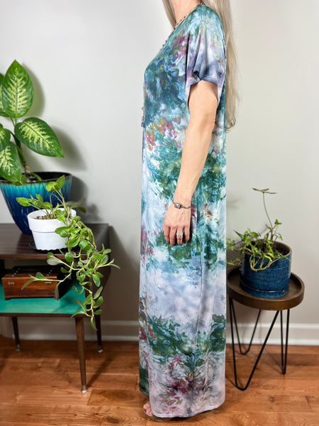 Maxi dress w/ pockets