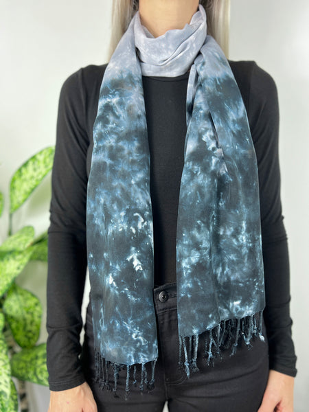 Oversized tassel scarf