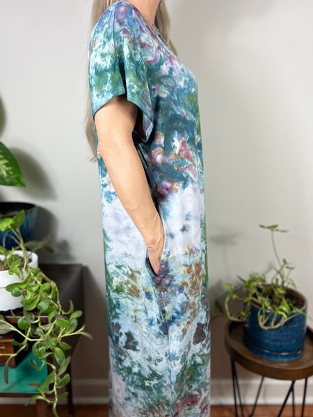 Maxi dress w/ pockets