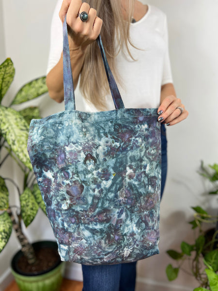 Canvas tote