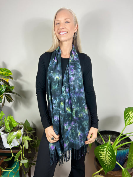 Oversized tassel scarf