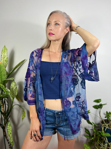 Embroidered dolman cardigan with ties
