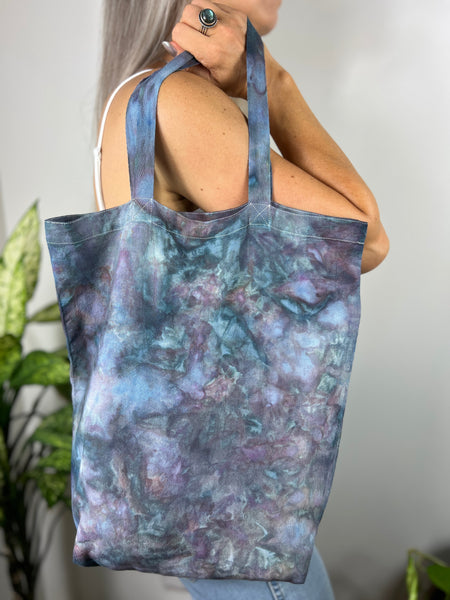Canvas tote