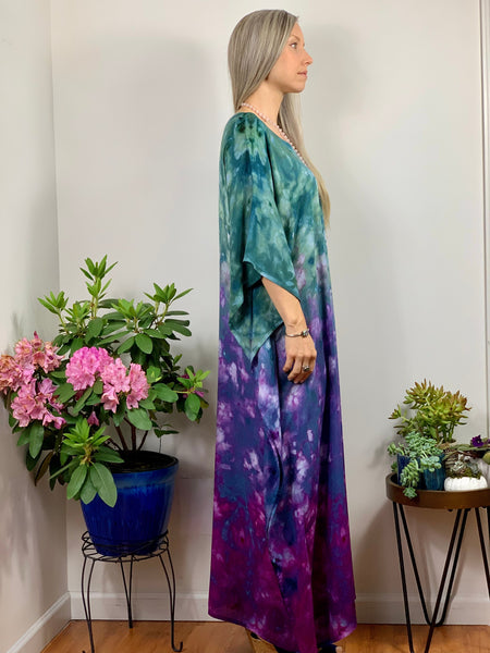 Iris caftan