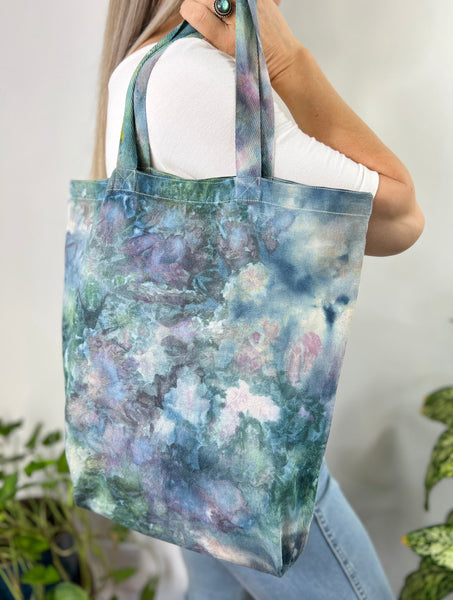 Canvas tote