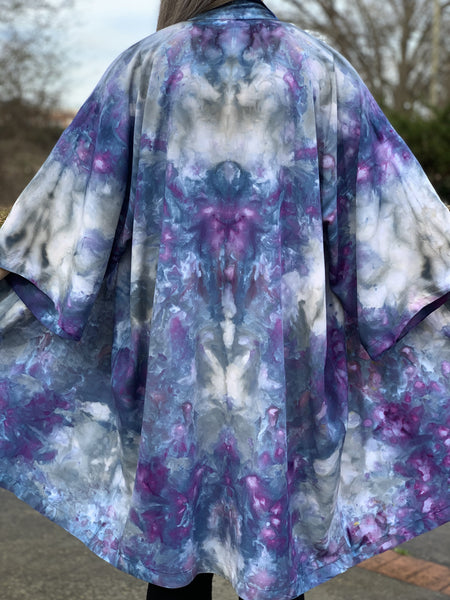 Kimono robe