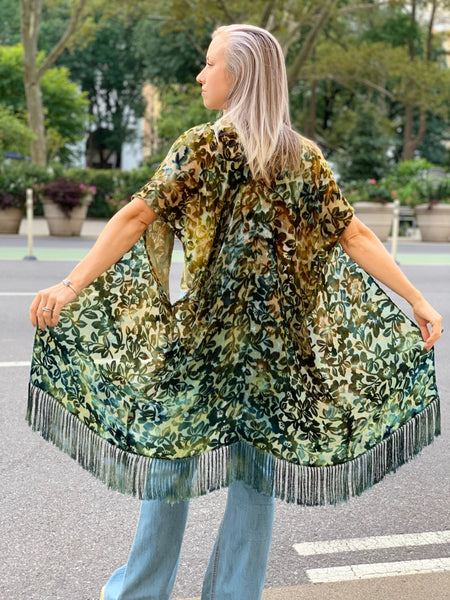 Floral velvet kimono