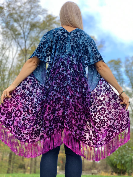 Floral velvet kimono