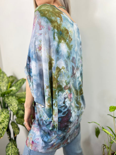 Round neck dolman top