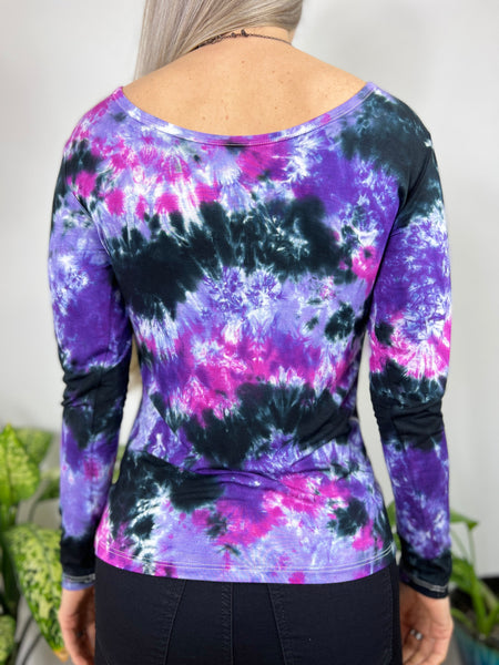 Fitted double scoop top