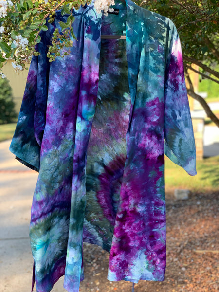 Vibrant bullseye kimono robe