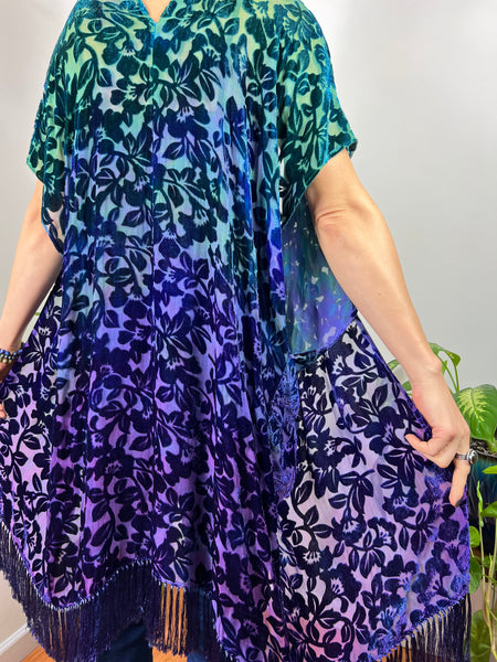 Floral velvet kimono