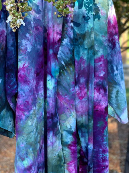 Vibrant bullseye kimono robe