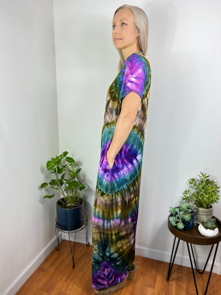 Maxi dress w/ pockets