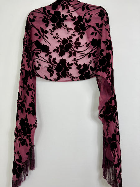 Surrender velvet shawl