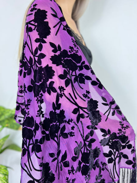 Surrender velvet shawl