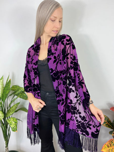 Surrender velvet shawl
