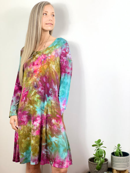 Swing dress w/ pockets