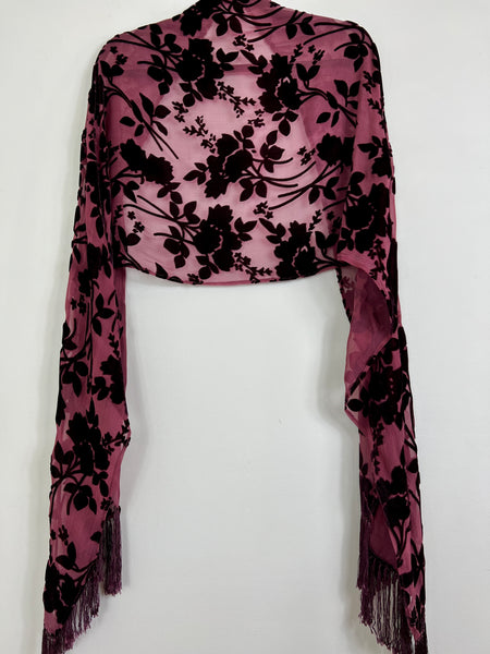 Surrender velvet shawl