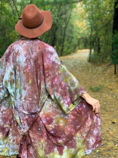 Vibrant bullseye kimono robe