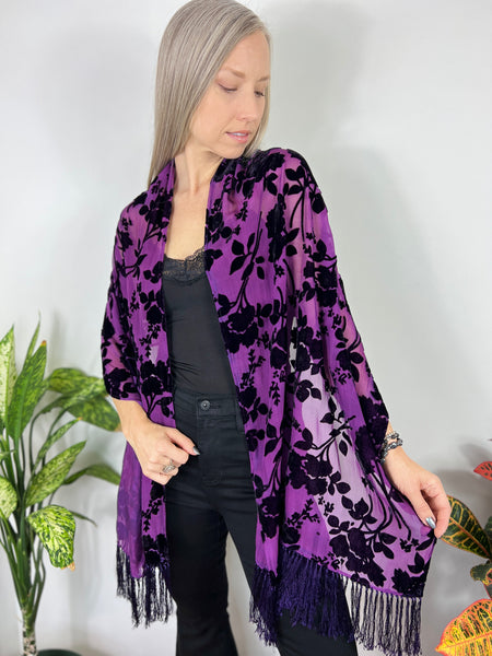 Surrender velvet shawl