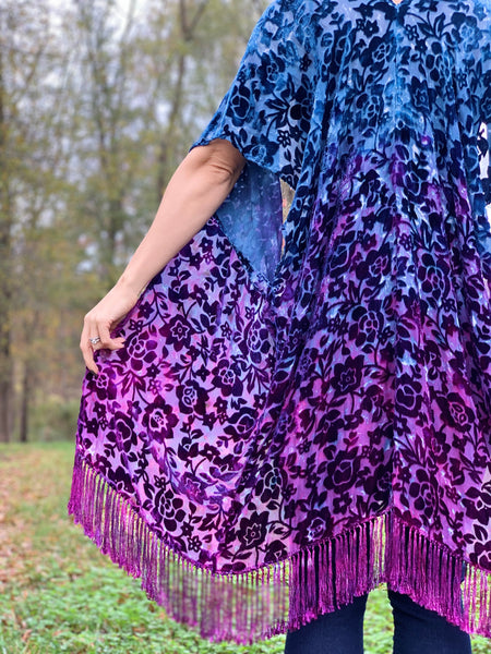 Floral velvet kimono