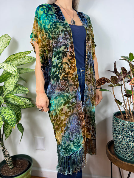 Floral velvet kimono