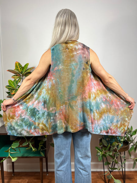 Sleeveless vest