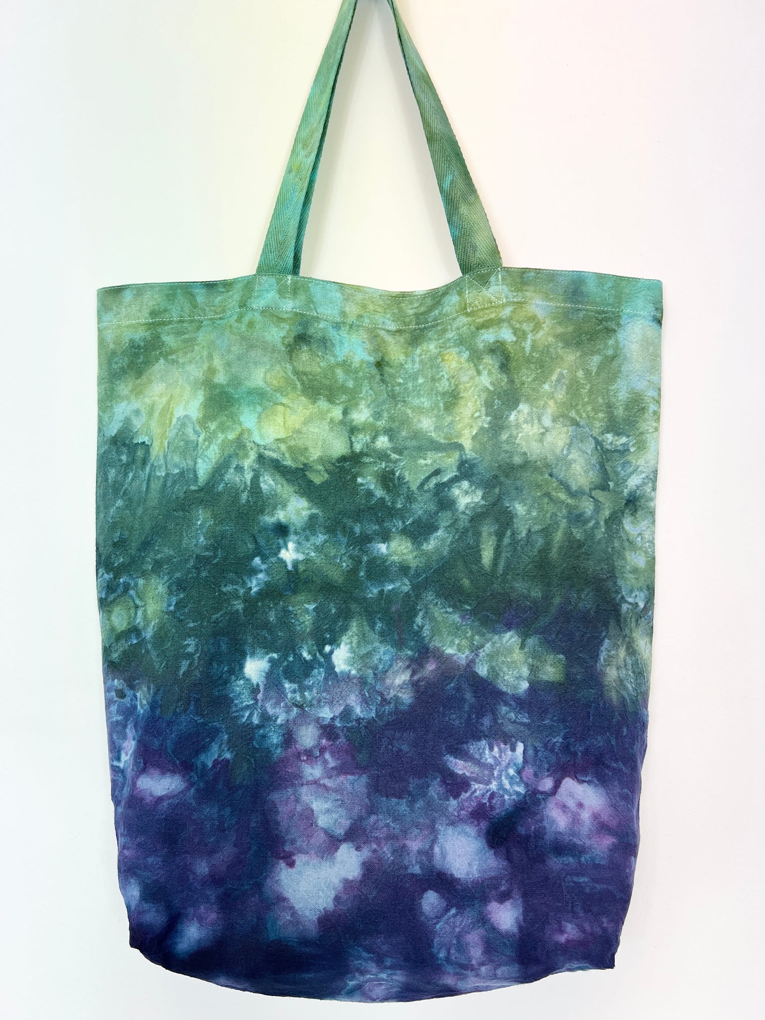 Canvas tote