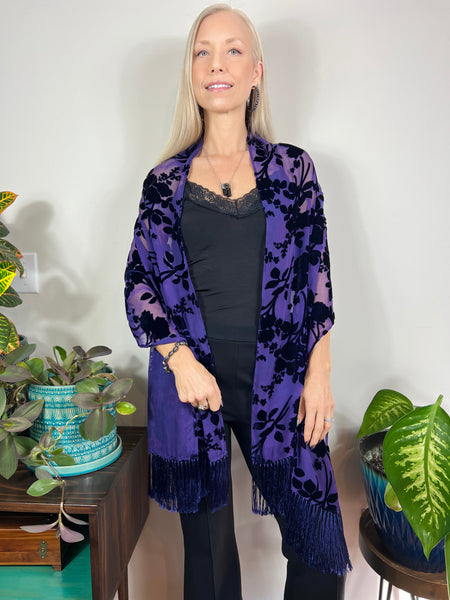 Floral velvet shawl