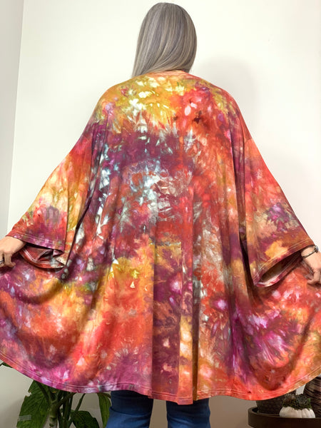 Wide sleeve duster