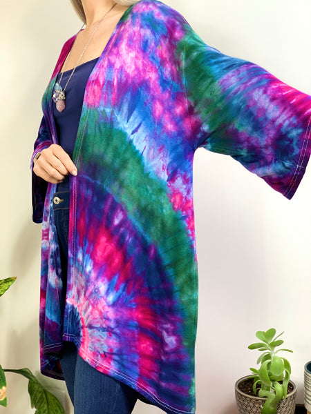 Wide sleeve duster