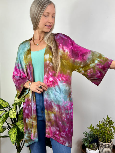Wide sleeve duster